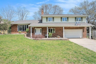 400 Skyview Dr, Middlebury, IN 46540