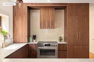 148 Clinton Ave Unit 1, Brooklyn, NY 11205