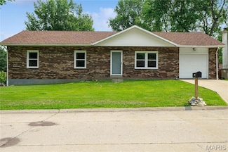 101 Green Acres St, Cape Girardeau, MO 63701