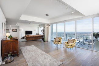 110 N Corcoran St Unit 2502, Durham, NC 27701