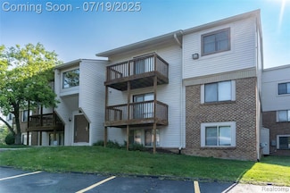 30074 W 12 Mile Rd Unit 110, Farmington Hills, MI 48334