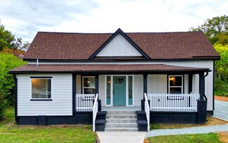 719 S Main St, Roxboro, NC 27573