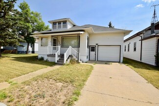 1029 Main St, New England, ND 58647