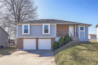 605 Valley View, Raymore, MO 64083