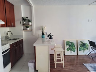 2345 Ala Wai Blvd Unit 915, Honolulu, HI 96815