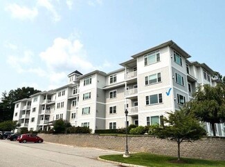 7 Sterling Hill Ln Unit 722, Exeter, NH 03833
