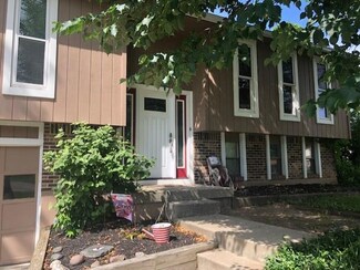 8814 Benson Ct, Indianapolis, IN 46217