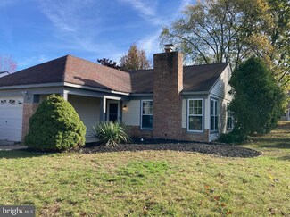 20 Dunstable Rd, Southampton, NJ 08088