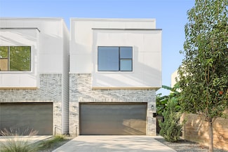 2210 Berry St, Houston, TX 77004