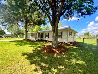3331 3rd Ave S, Bonifay, FL 32425