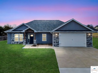 148 SE 215 Rd, Warrensburg, MO 64093
