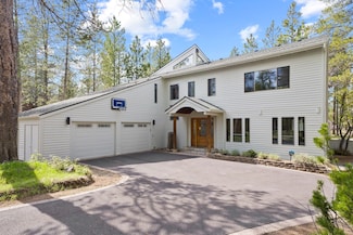17714 Sparks Ln Unit 3, Sunriver, OR 97707