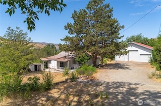 1403 Lower Sunnyslope Rd, Wenatchee, WA 98801