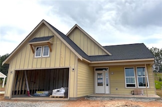 33 Cambridge Ln, Dallas, GA 30157