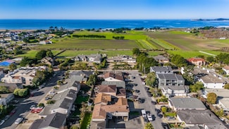 466 Willow Ave, Half Moon Bay, CA 94019