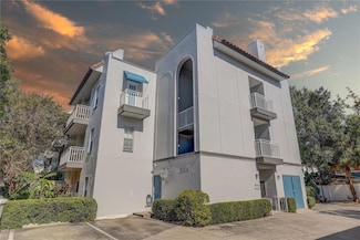 2314 S Clewis Ct Unit 204, Tampa, FL 33629