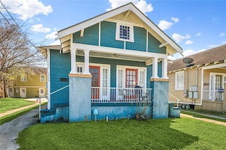 3321 Leonidas St, New Orleans, LA 70118