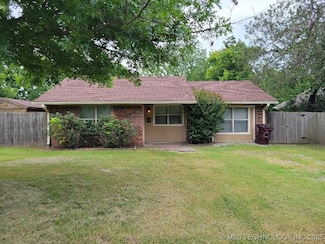 109 S E St, Eufaula, OK 74432