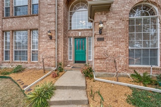 1313 Edgewood Ct, Carrollton, TX 75007