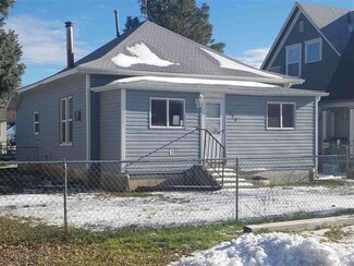 222 Wyoming St, Gooding, ID 83330