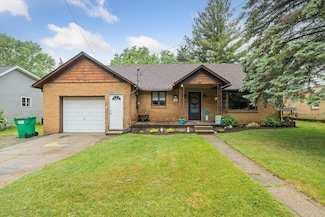 407 N Gould St, Owosso, MI 48867