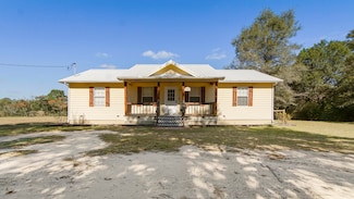 6837 County Highway 1087, Defuniak Springs, FL 32433