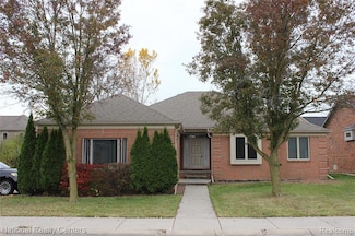 21130 Parkplace Ln Unit 11, Clinton Township, MI 48036