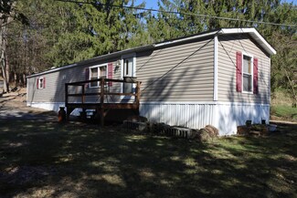 416 Getter Ln, Stroudsburg, PA 18360