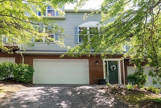 410 Oak Tree Blvd NW, Christiansburg, VA 24073