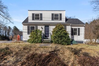 175 S Main St, Newton, NH 03858