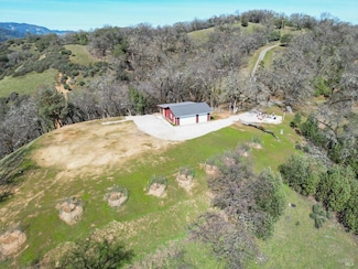 12000 Valley View Dr, Ukiah, CA 95482