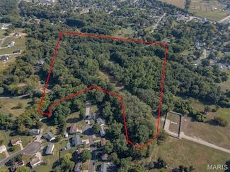 100 Saint Jude Dr, Godfrey, IL 62035