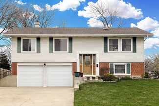 1385 Bedford Rd, Hoffman Estates, IL 60169