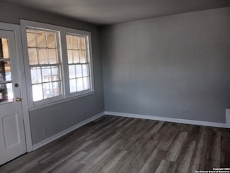 3003 Venus St, San Antonio, TX 78226