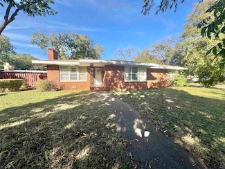 2400 Hampstead Ln, Wichita Falls, TX 76308