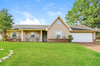 6583 Shaker Ln, Memphis, TN 38141