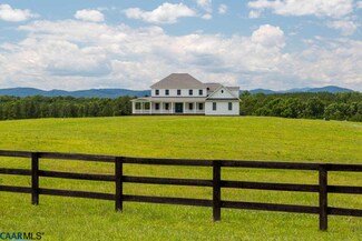 2665 Courtenay Glen Way, Charlottesville, VA 22902