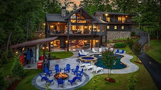 66 Rome Point, Blue Ridge, GA 30513