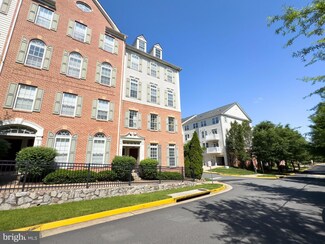 2485 Eastbourne Dr, Woodbridge, VA 22191