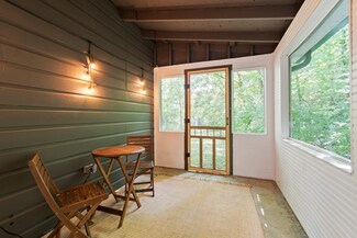 4805 Eatons Creek Rd, Nashville, TN 37218