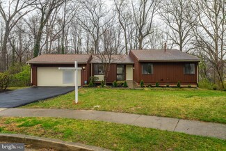 4403 Ossian Hall Ln, Annandale, VA 22003