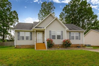 215 Manning Way, Elon, NC 27244
