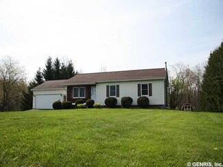 16946 4th Section Rd, Holley, NY 14470
