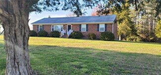 2817 Venter Rd, Aylett, VA 23009