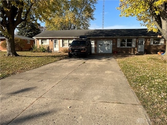 15 Greenmoor Dr, Arcanum, OH 45304