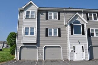 84 Tennis Plaza Rd Unit 64, Dracut, MA 01826