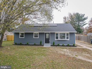 10 Astor Ave, West Berlin, NJ 08091