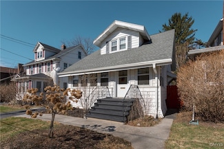 143 Winthrop Rd, Syracuse, NY 13206