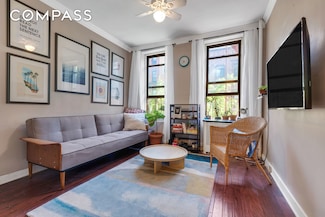 204 E 7th St Unit 6, New York, NY 10009