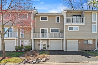 1003 Sandpiper Ct, Bartlett, IL 60103